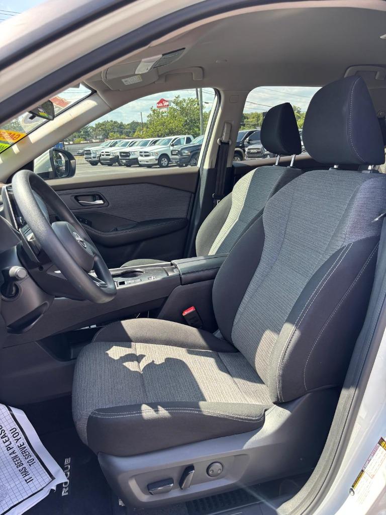 2023 Nissan Rogue - $22,900