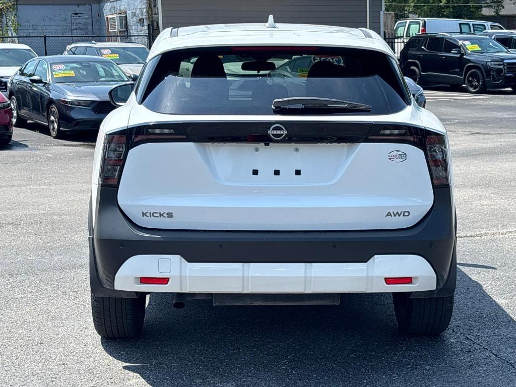 2025 Nissan Kicks - $20,900