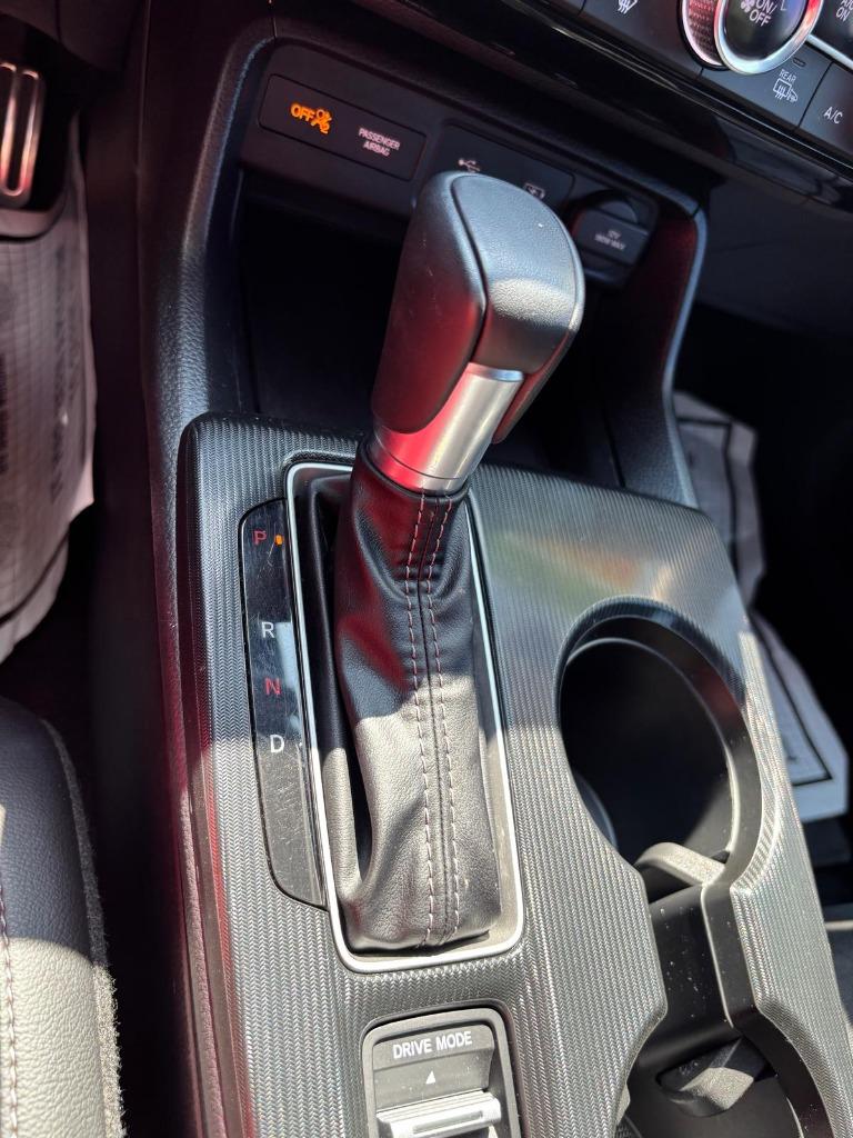 2025 Honda Civic - $24,900