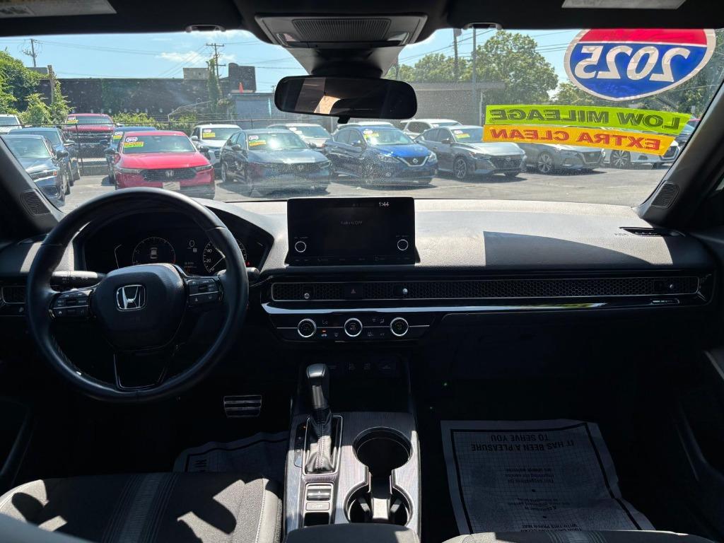 2025 Honda Civic - $24,900