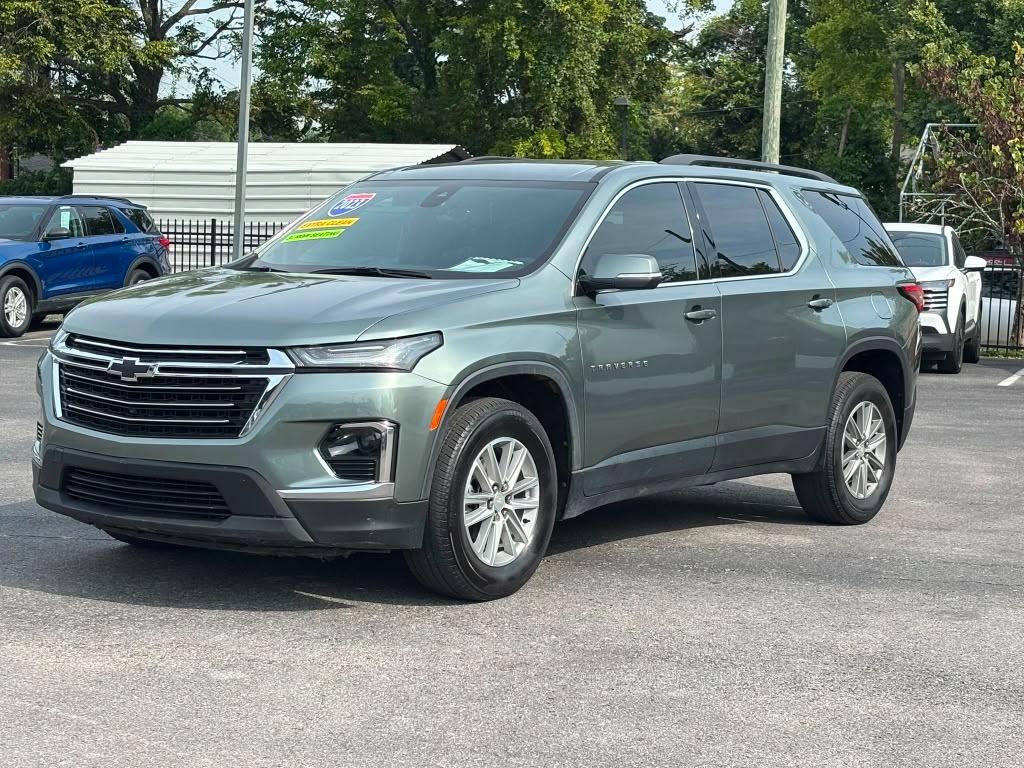 2023 Chevrolet Traverse - $25,900