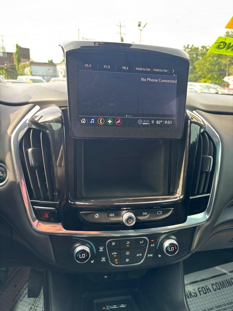 2023 Chevrolet Traverse - $25,900