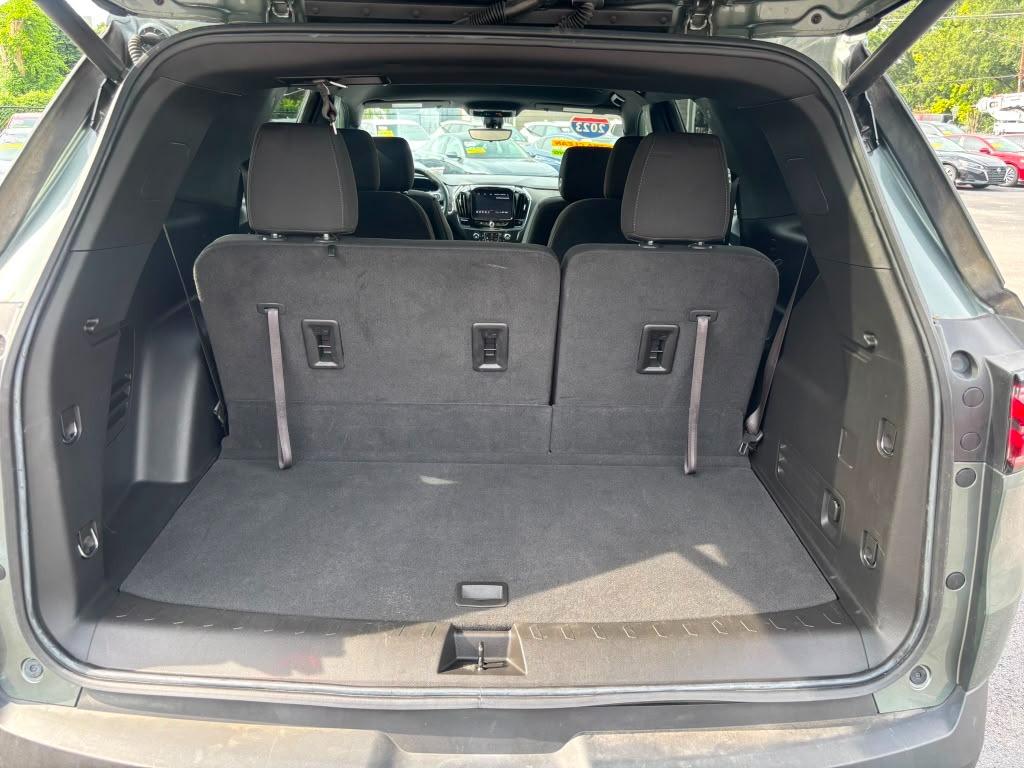 2023 Chevrolet Traverse - $25,900