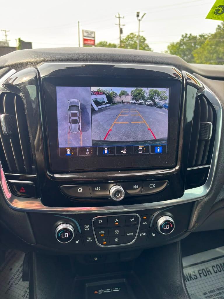 2023 Chevrolet Traverse - $25,900
