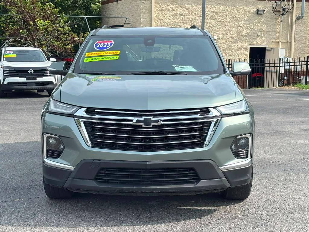 2023 Chevrolet Traverse - $25,900