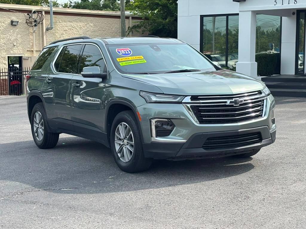 2023 Chevrolet Traverse - $25,900