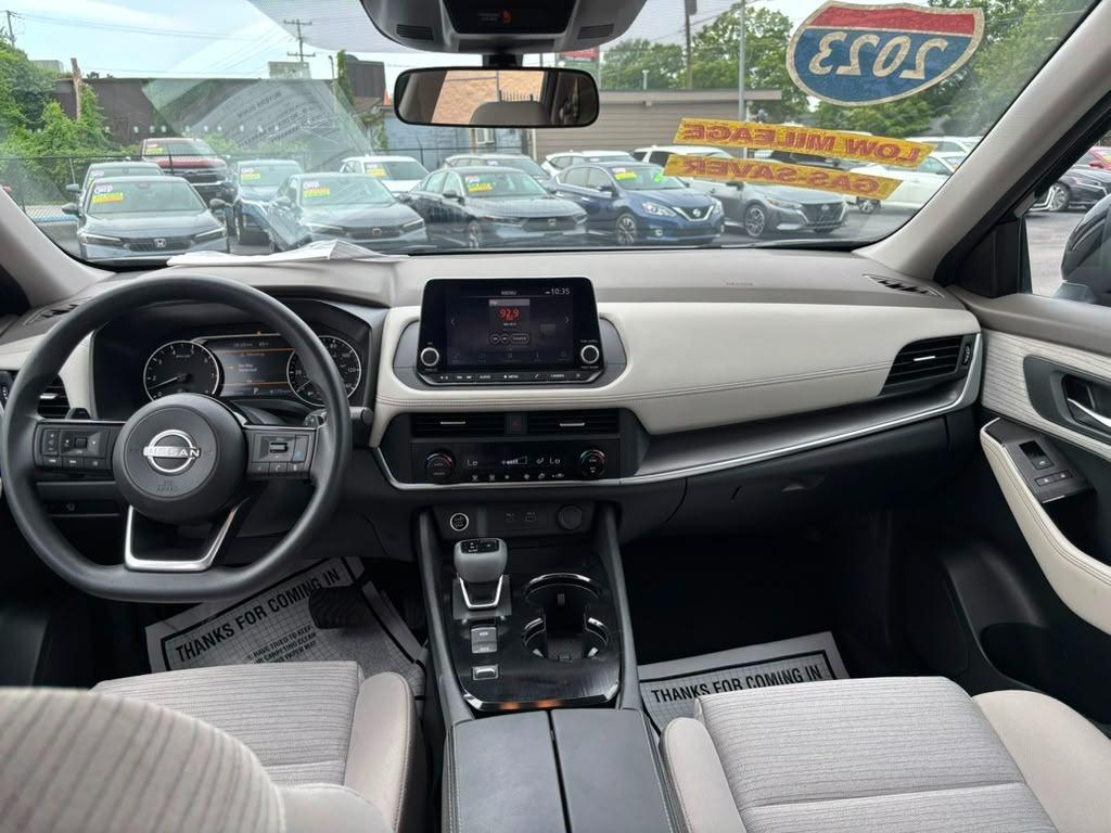 2023 Nissan Rogue - $22,900