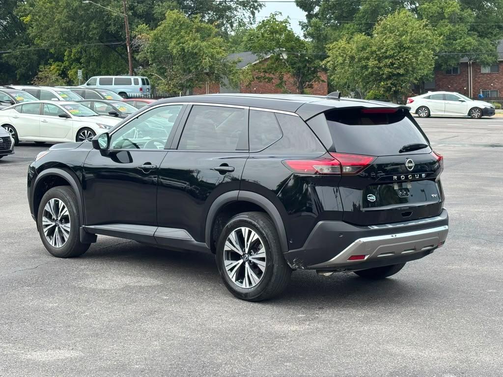 2023 Nissan Rogue - $22,900