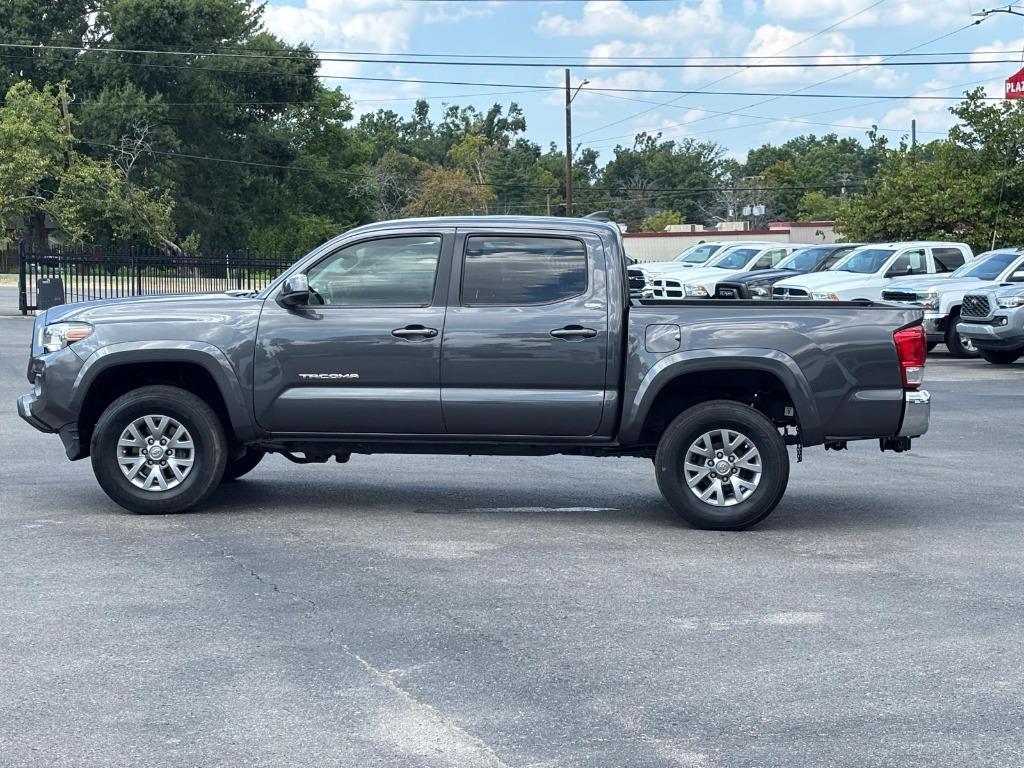 2017 Toyota Tacoma - $28,900