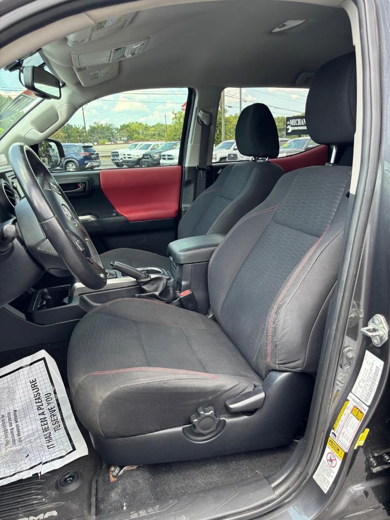 2017 Toyota Tacoma - $28,900