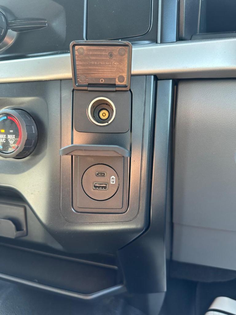 2022 Ford F-150 - $29,900