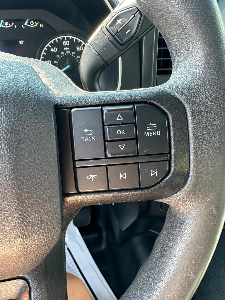2022 Ford F-150 - $29,900