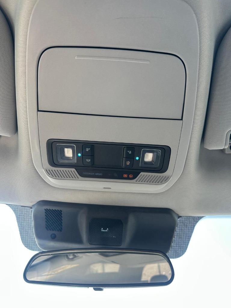 2022 Ford F-150 - $29,900