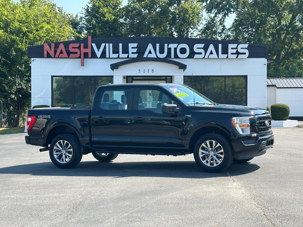 2022 Ford F-150 - $29,900