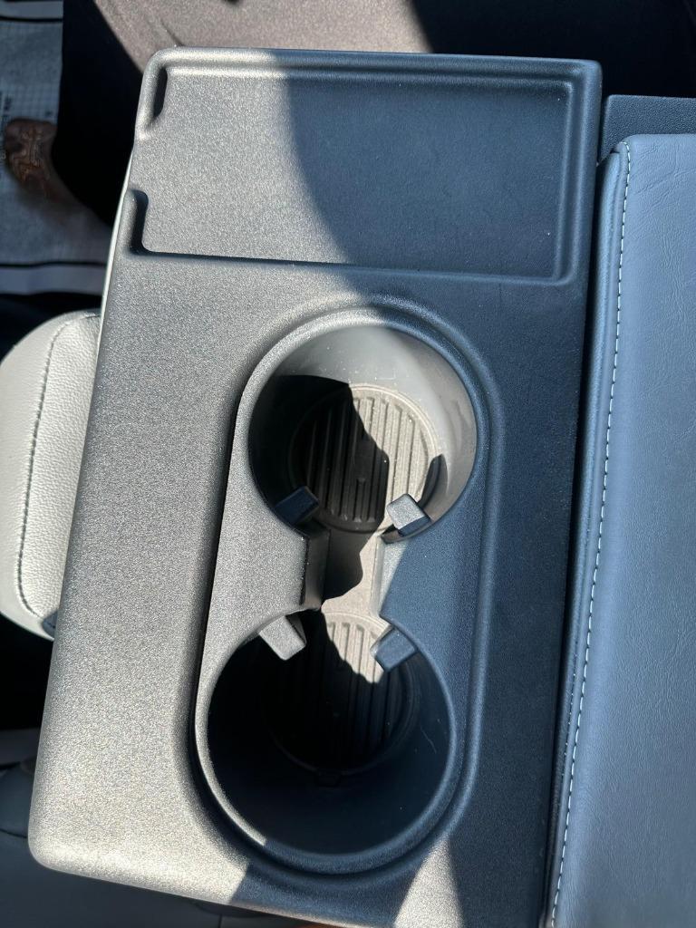 2022 Ford F-150 - $29,900