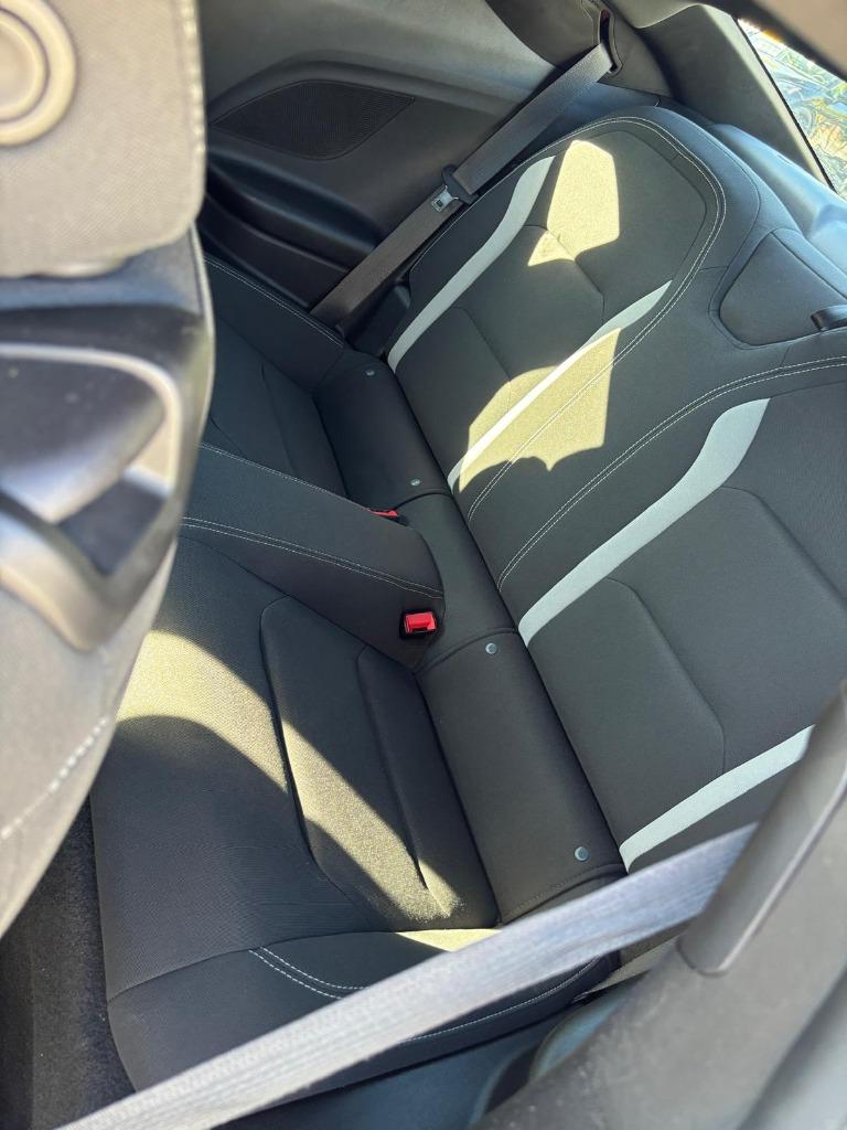 2023 Chevrolet Camaro - $21,900