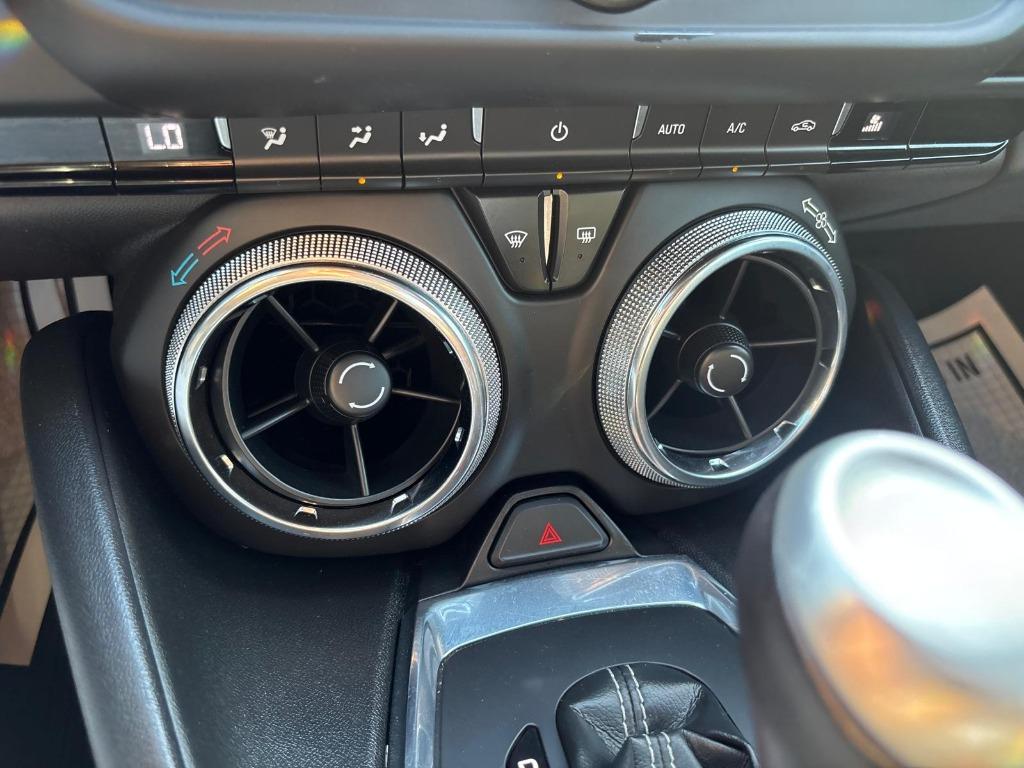 2023 Chevrolet Camaro - $21,900