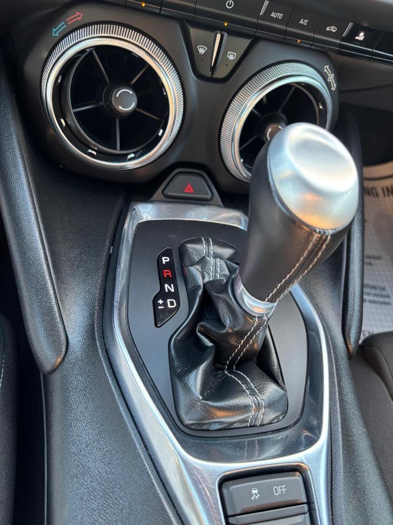2023 Chevrolet Camaro - $21,900