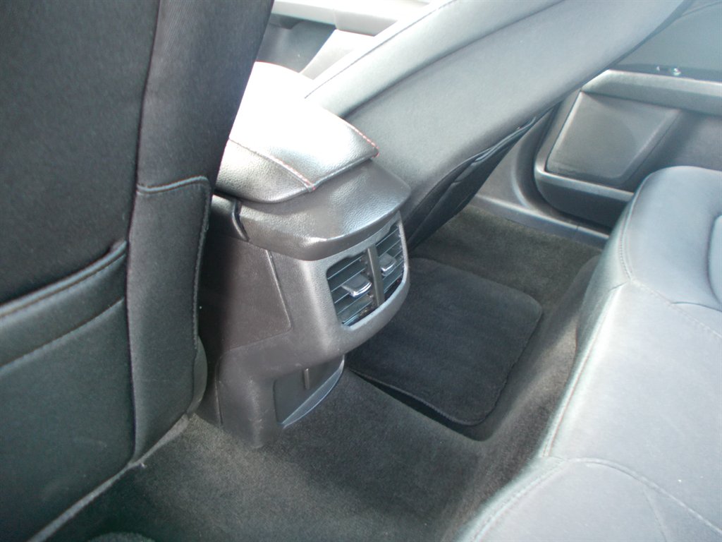 2013 Ford Fusion SE photo