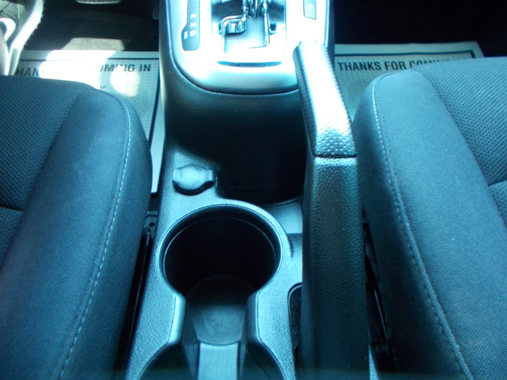 2015 Chevrolet Cruze - $10,500