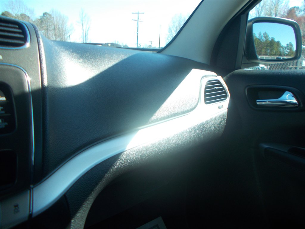 2013 Dodge Journey SE photo