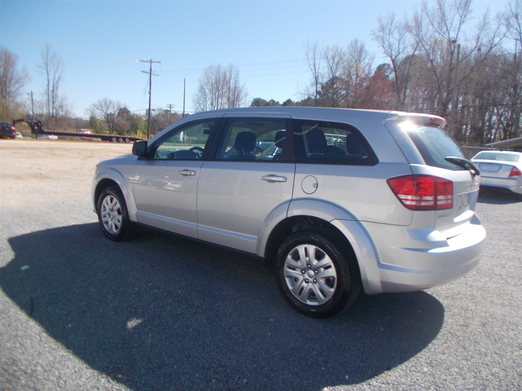 2013 Dodge Journey SE photo