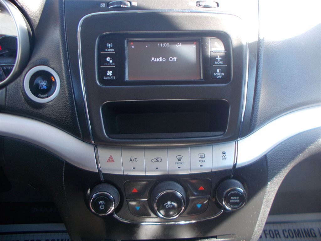 2013 Dodge Journey SE photo