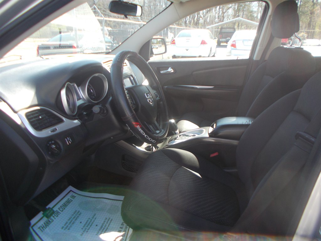 2013 Dodge Journey SE photo