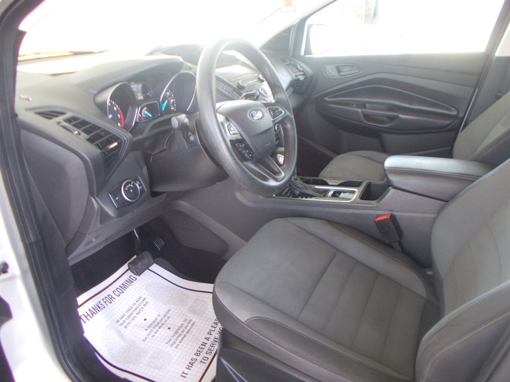 2019 Ford Escape - $11,000