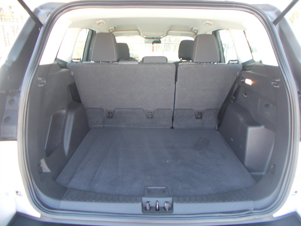 2019 Ford Escape - $11,000