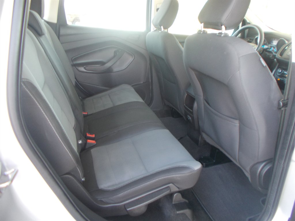 2019 Ford Escape - $11,000