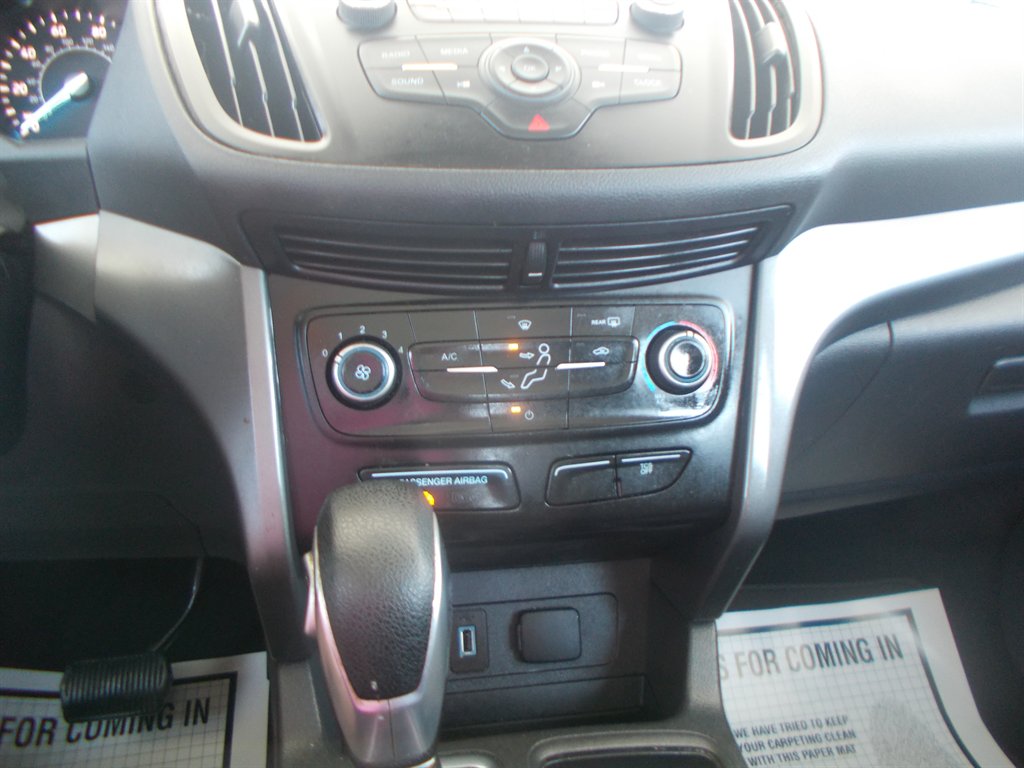 2019 Ford Escape - $11,000