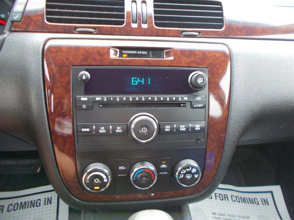 2011 Chevrolet Impala LS Fleet photo