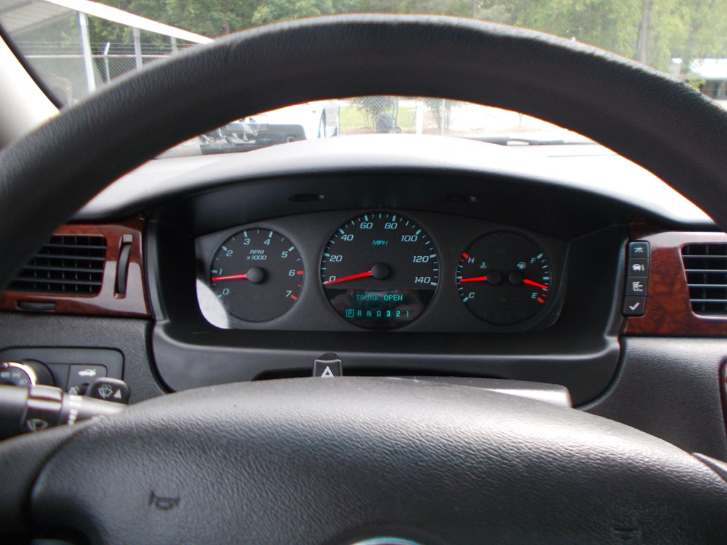 2011 Chevrolet Impala LS Fleet photo