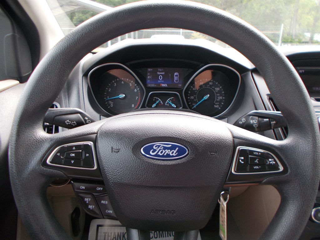 2017 Ford Focus - $10,500