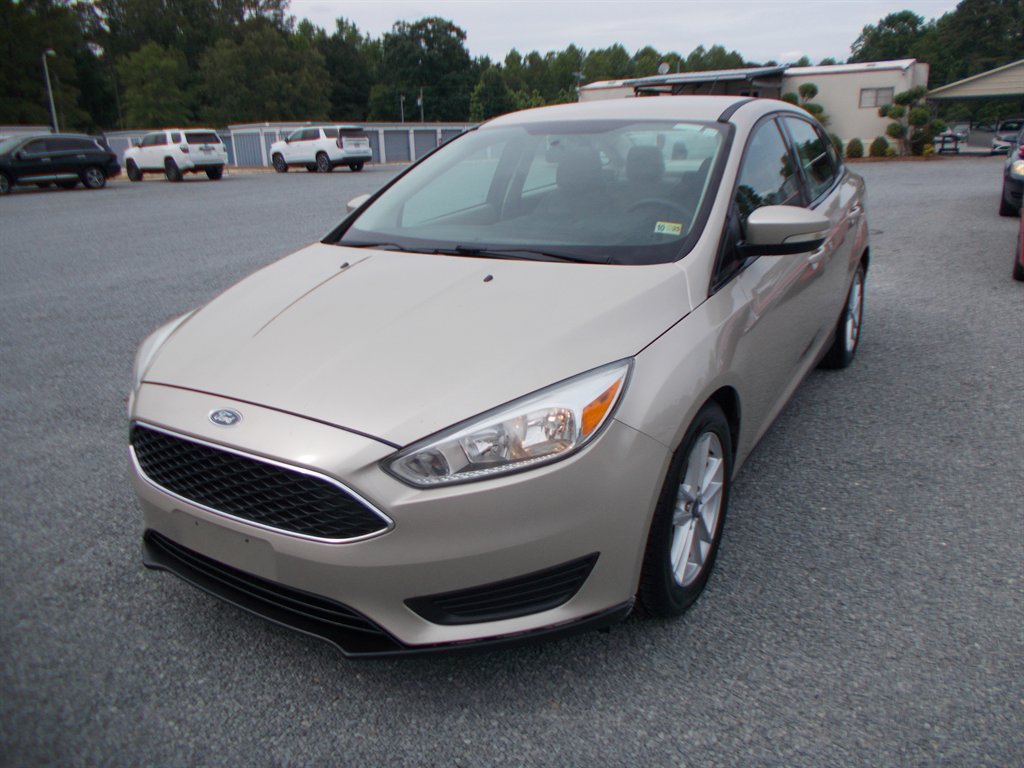 2017 Ford Focus - $10,500
