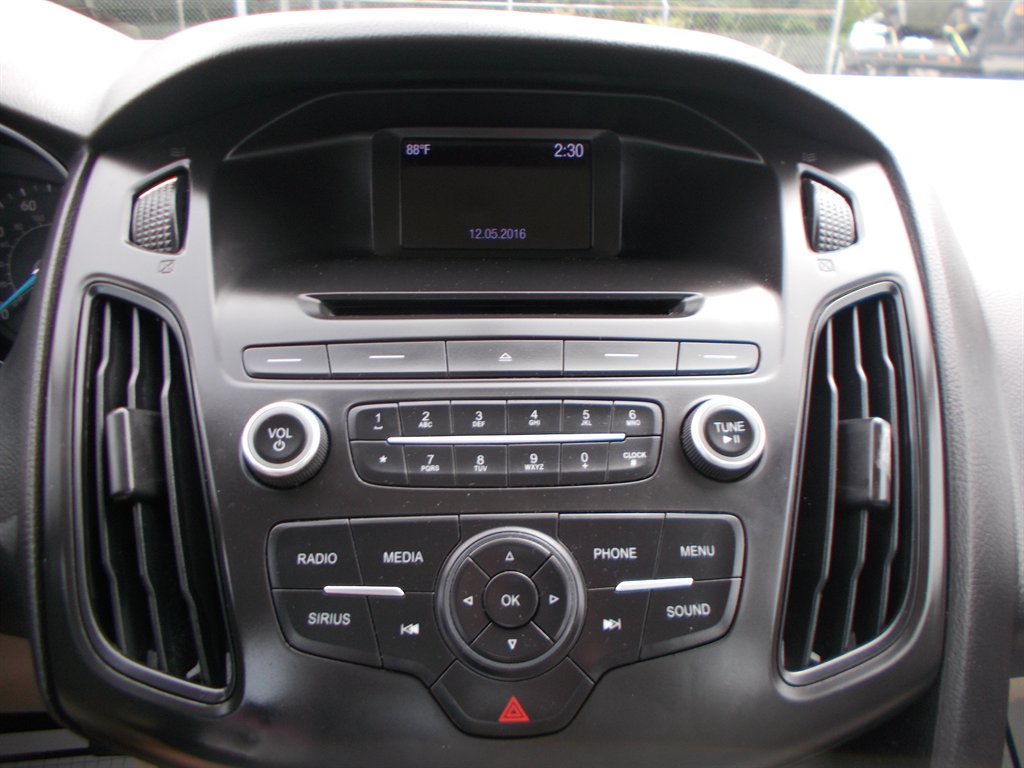 2017 Ford Focus - $10,500