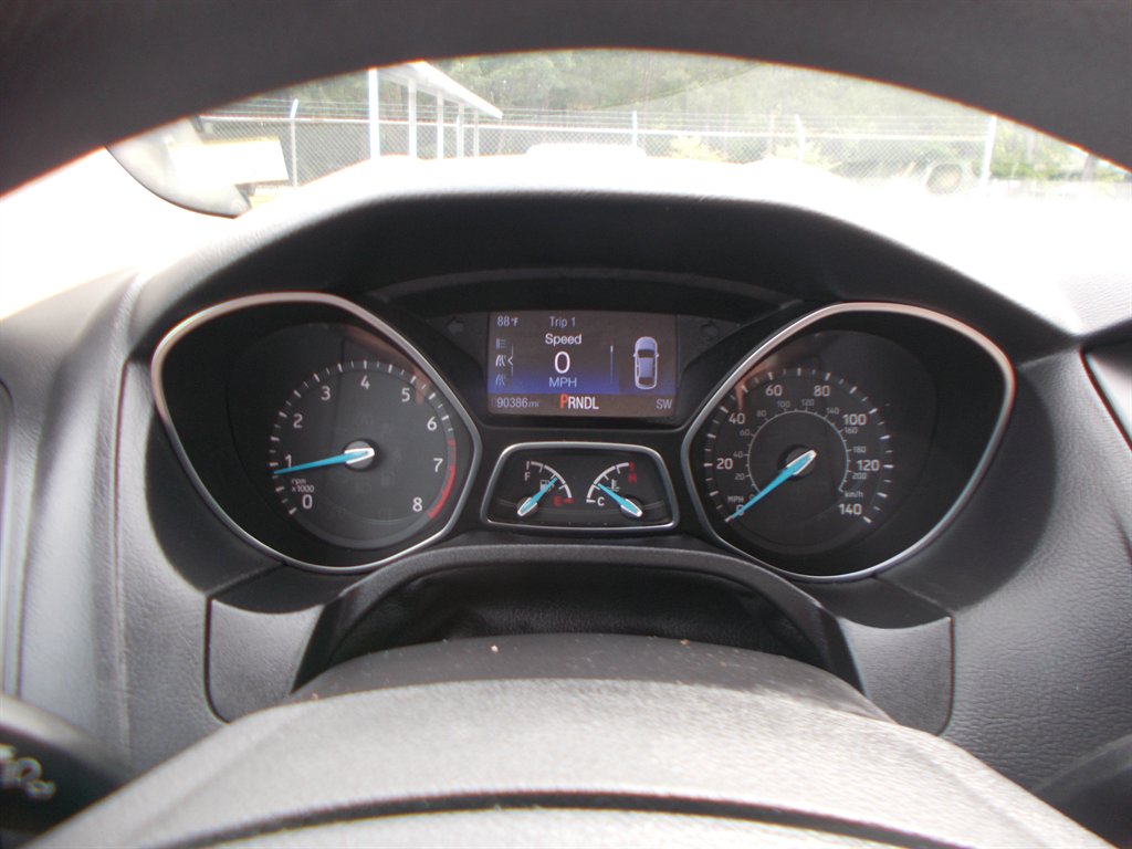 2017 Ford Focus - $10,500