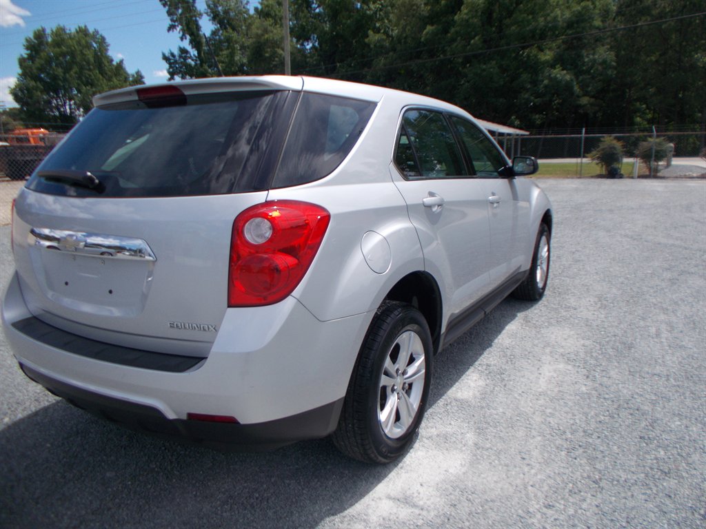 2013 Chevrolet Equinox LS photo