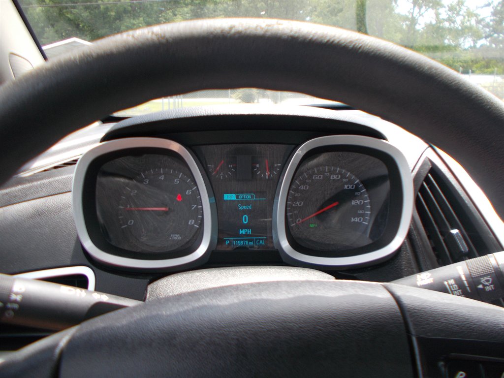 2013 Chevrolet Equinox LS photo