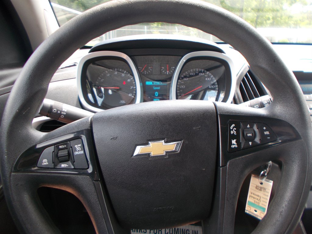 2013 Chevrolet Equinox LS photo