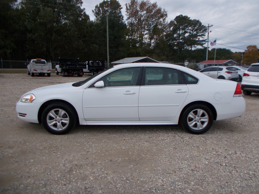 2014 Chevrolet Impala - $9,500