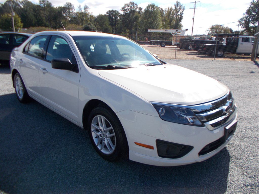 2012 Ford Fusion S