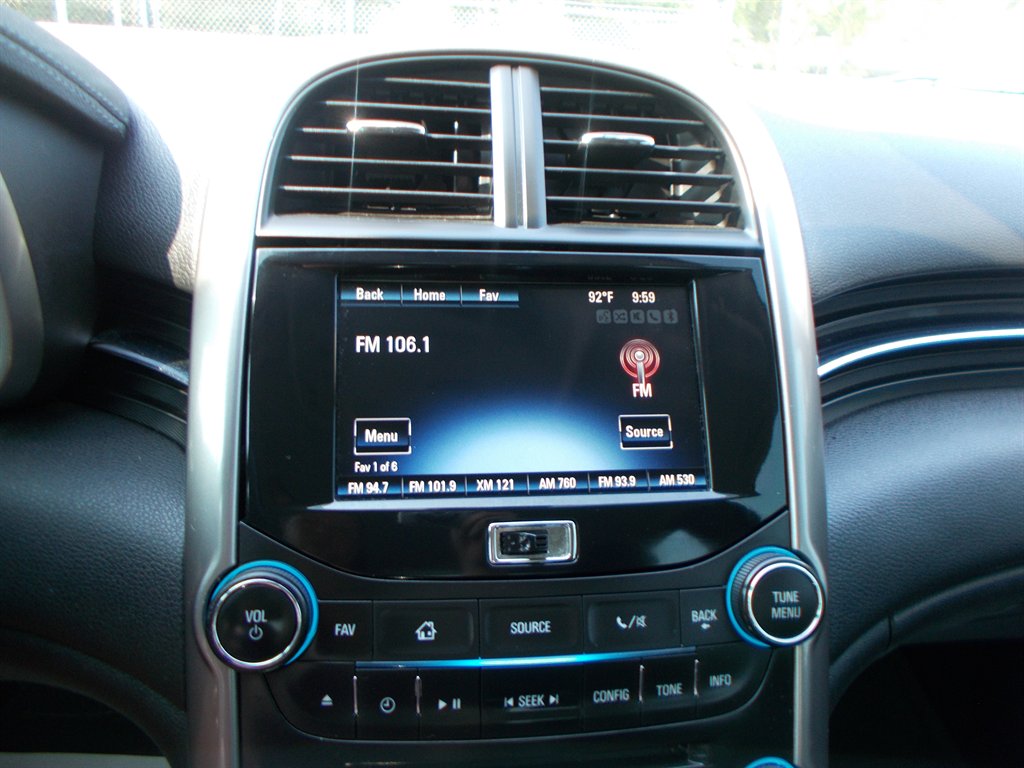 2014 Chevrolet Malibu - $11,500
