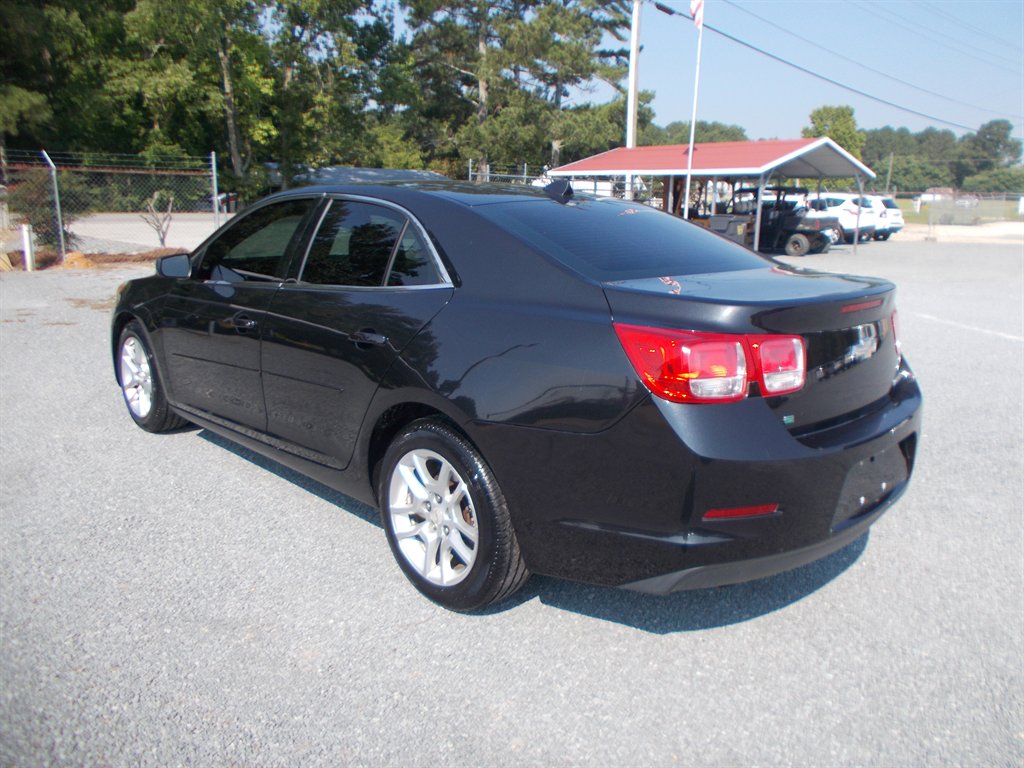 2014 Chevrolet Malibu - $11,500