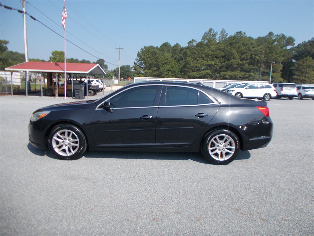 2014 Chevrolet Malibu - $11,500