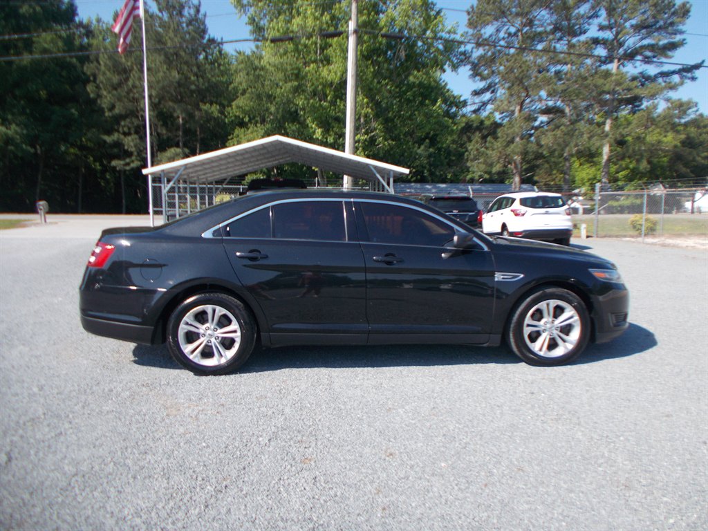 2015 Ford Taurus - $13,000