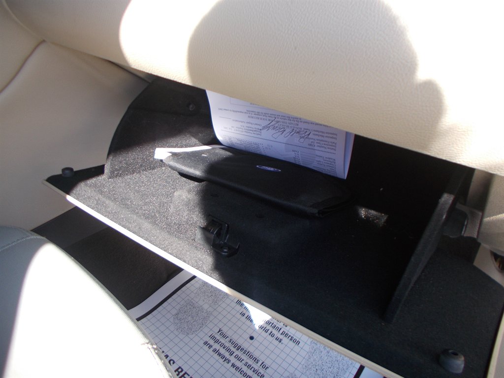2015 Ford Taurus - $13,000