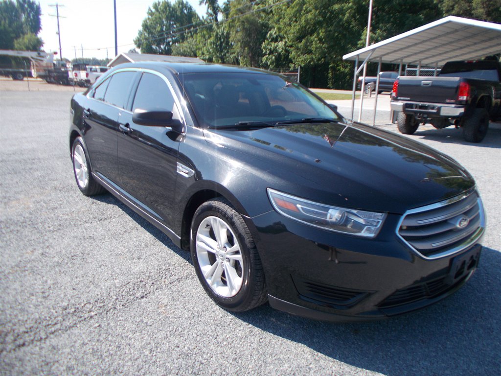 2015 Ford Taurus - $13,000