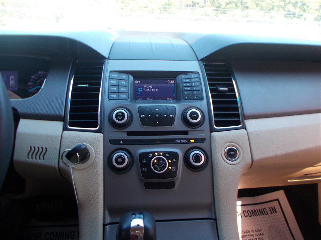 2015 Ford Taurus - $13,000